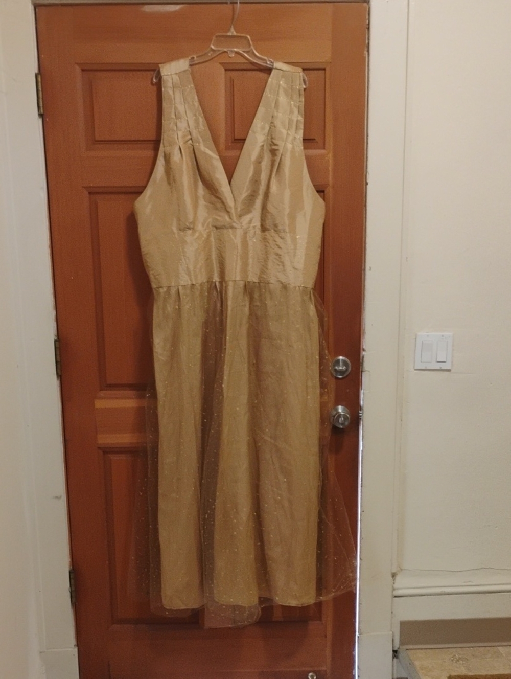 Sleeveless V-Neck Gold Evening Dress Plus Size Halloween,Drag Net Skirt Glitter